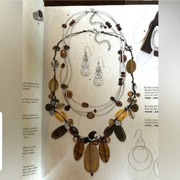 HTF Silpada .925 Sterling Silver Triple Teardrop Cutout Earrings W2299 - Picture 6 of 6